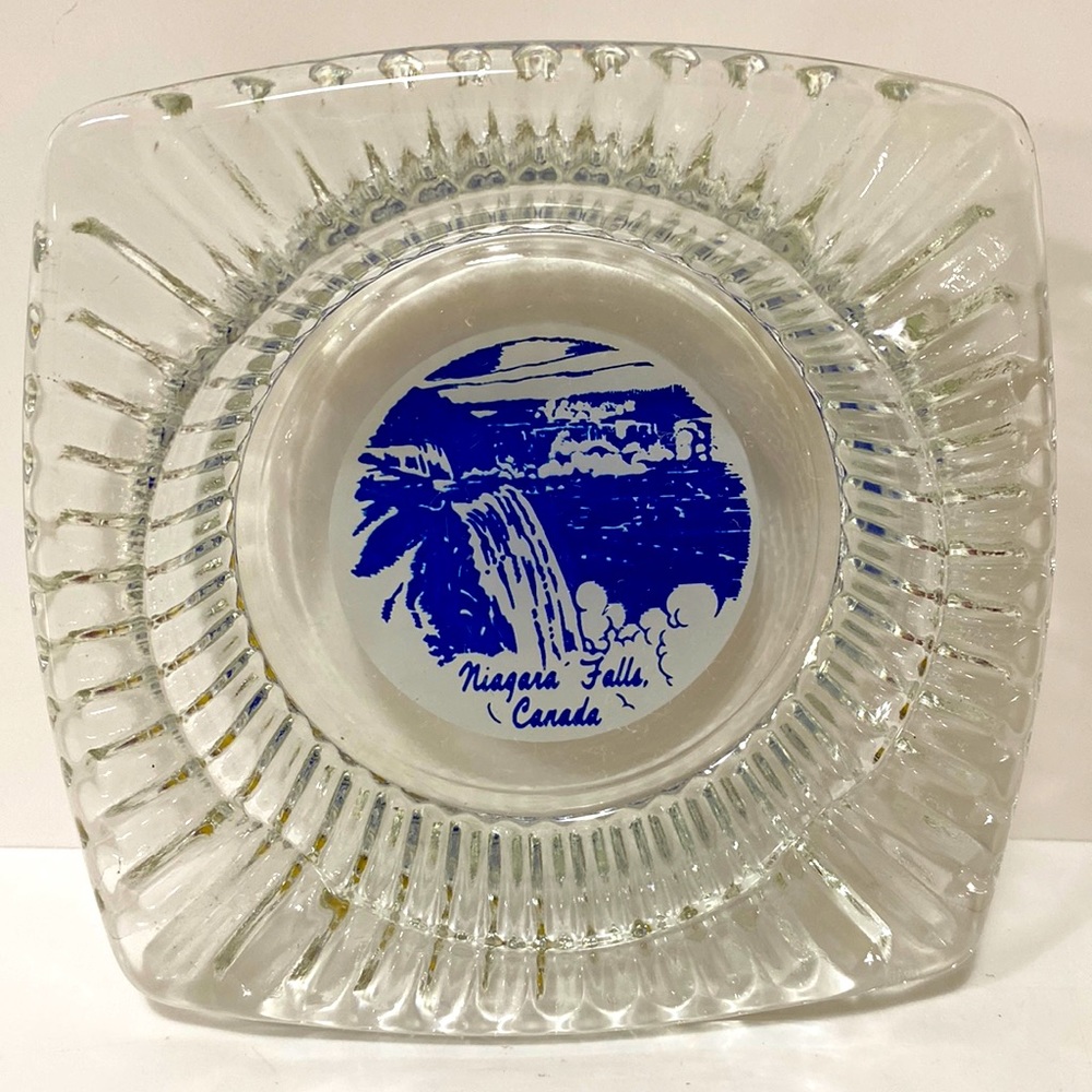NIAGARA FALLS CANADA ASH TRAY
